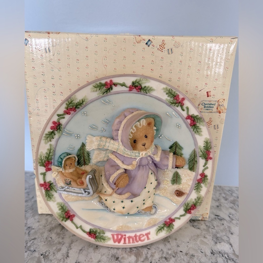 Cherished Teddies "Winter Brings a Season of Joy" Plate 1996